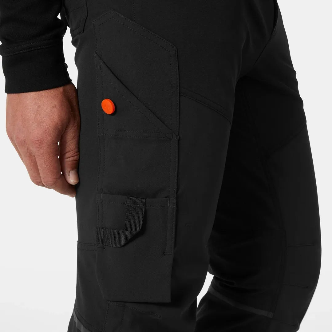 Helly Hansen Work Wear - 77582_990_feature3 - Onbody-S25-Summer 2025-Trades-Kensington