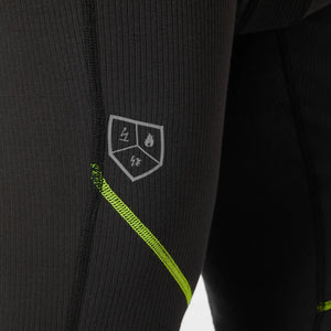 Helly Hansen Work Wear - 75449_950_feature2 - Onbody-S25-Summer 2025-Multinorm-Fyre