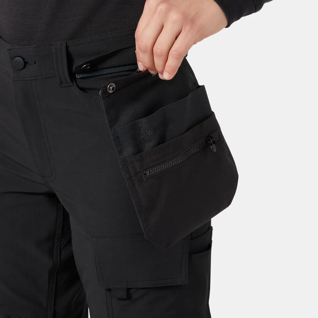 Helly Hansen Work Wear - 77327_369_feature1 - Onbody-S25-Summer 2025-Hivis-Alna