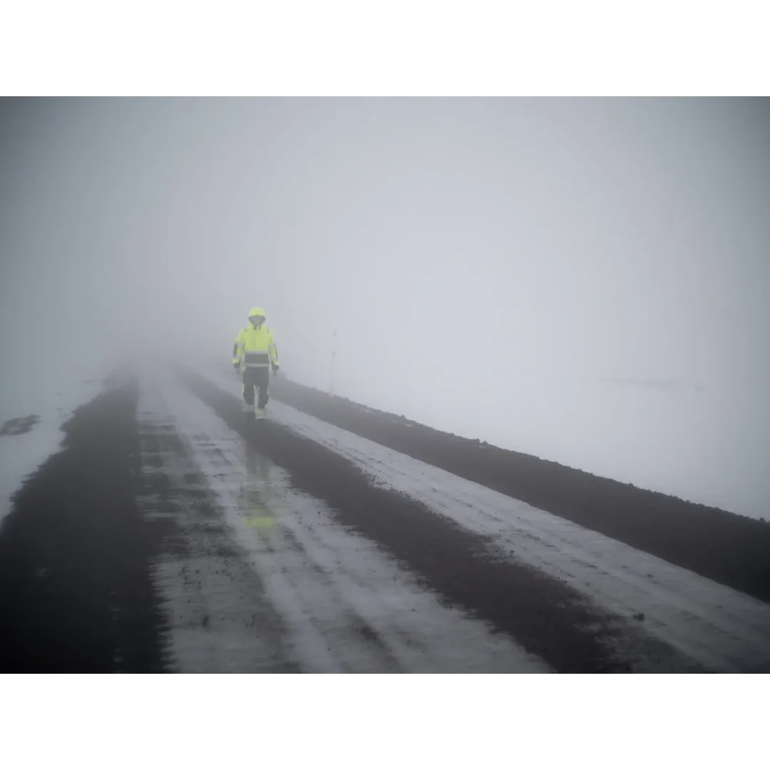 Helly Hansen Work Wear - DSC02206 - Hi Vis-Action-Winter 2020