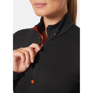 Helly Hansen Work Wear - 75210_990_feature1 - Onbody-S24-Summer 2024-Baselayer