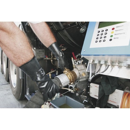 BUTOJECT 898 GLOVES - High-Elasticity - Chemical-Resistant - Smooth-Finish - Image 3