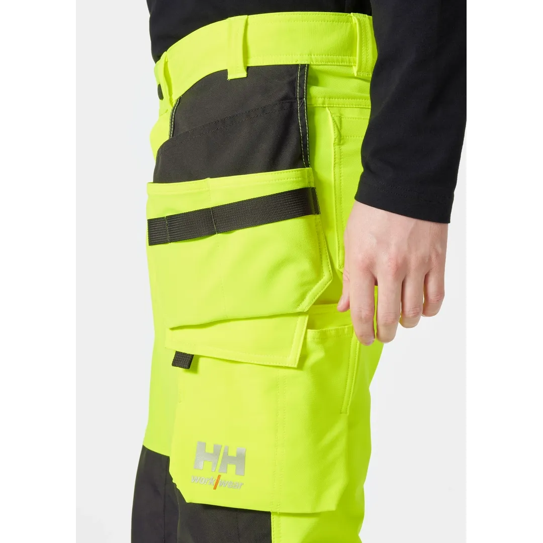 Helly Hansen Work Wear - 77428_369_feature1 - Onbody -W23-Winter 2023-Alna-Hivis