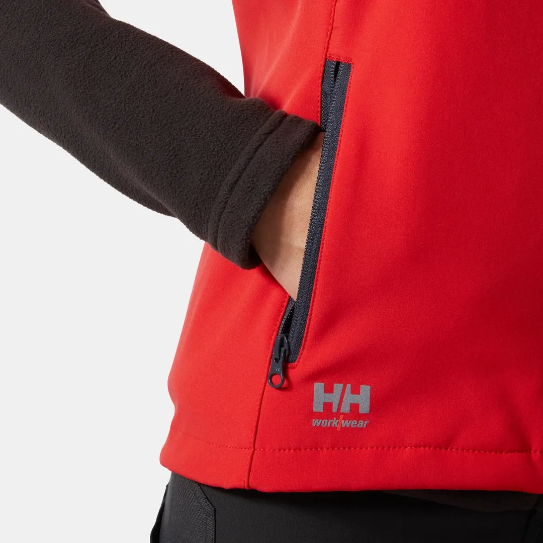 Helly Hansen Work Wear - 74242_220_feature1 - Onbody-W25-Winter 2025-FW25-Trades-Manchester