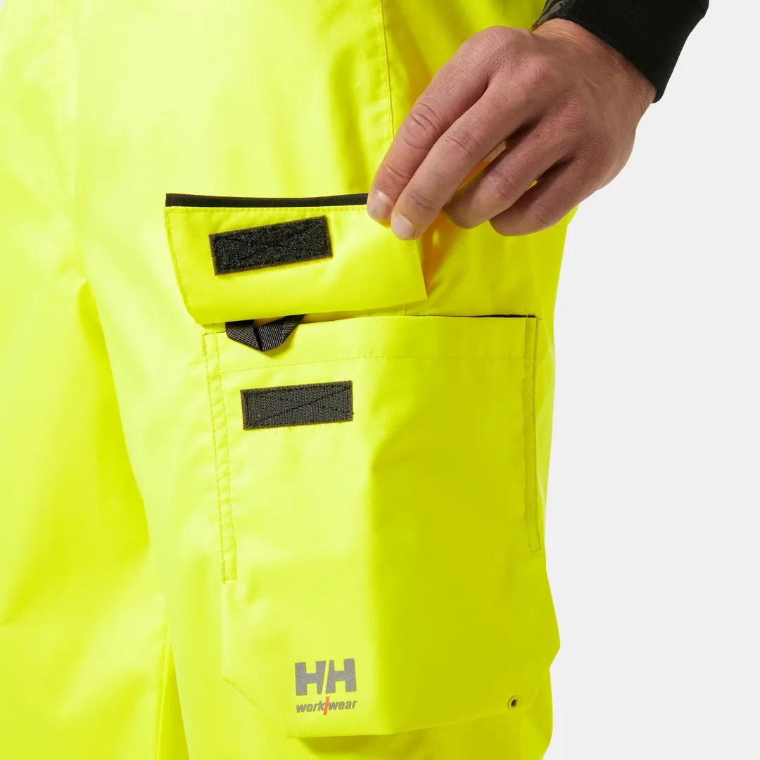 Helly Hansen Work Wear - 71187_369_feature1 - Onbody-W25-Winter 2025-FW25-Hivis-UC-ME