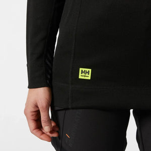 Helly Hansen Work Wear - 75105_990_feature1 - Onbody-W25-Winter 2025-FW25-Baselayer