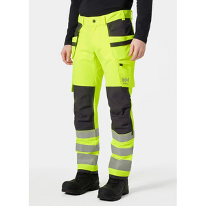 Helly Hansen Work Wear - 77428_369_onbody1 - Alna-Onbody -W23-Winter 2023-Hivis