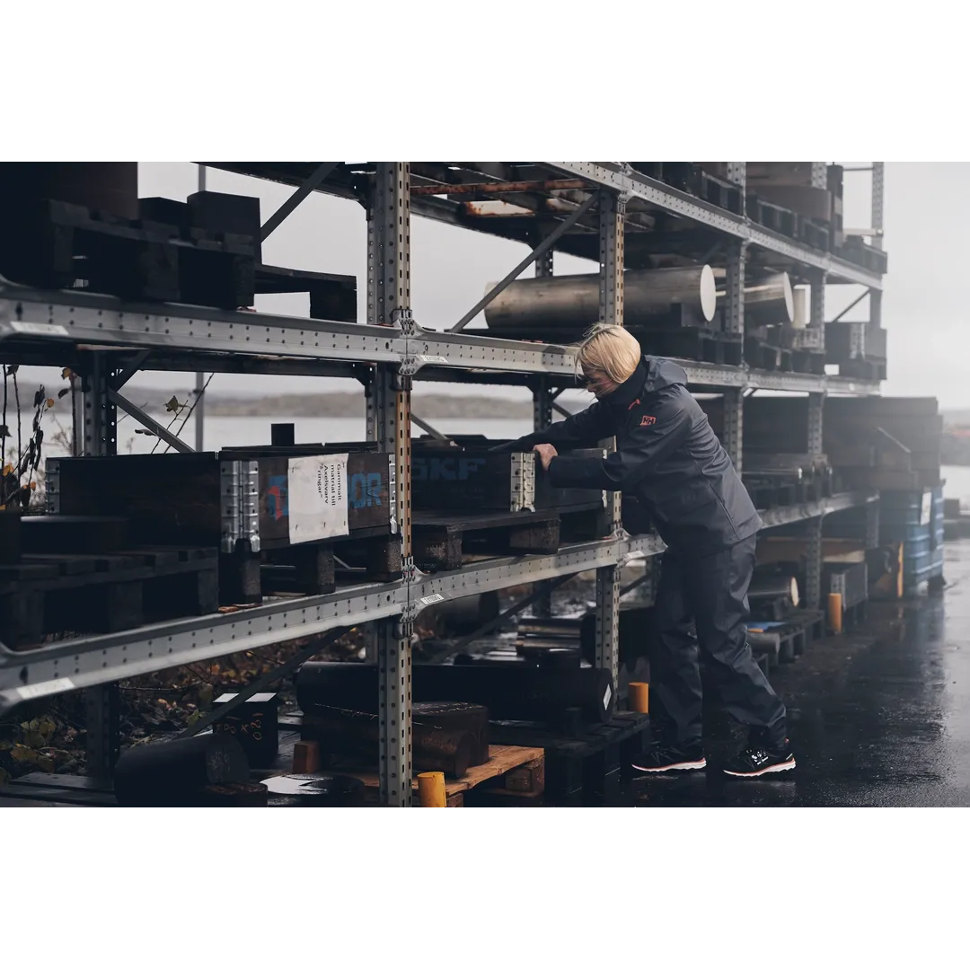 Helly Hansen Work Wear - Outdoor__1235 - Summer 2021-Tradesmen-Action