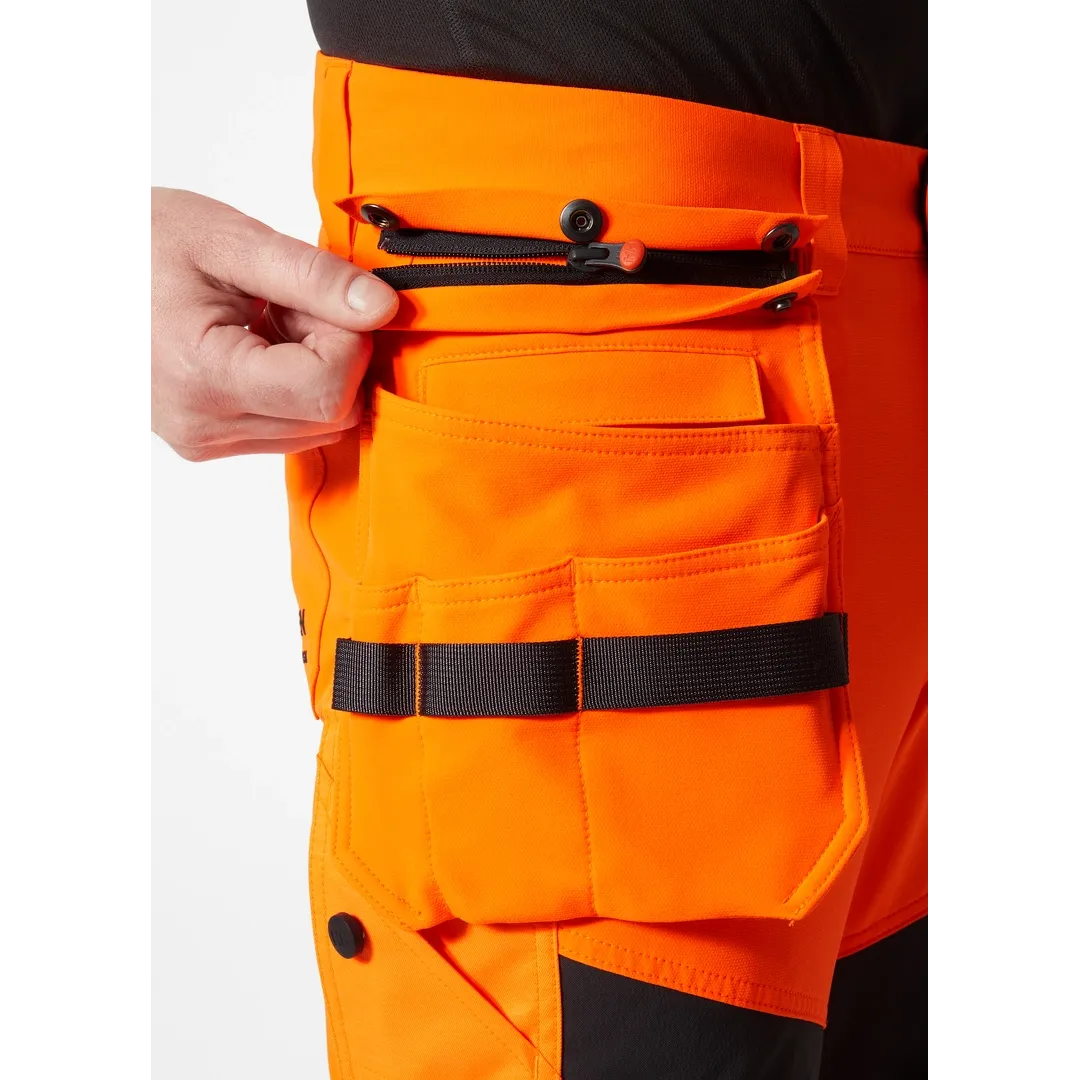 Helly Hansen Work Wear - 77499_269_feature2 - Onbody-W23-Winter 2023-FW23-ICU-Hivis-Hi-Vis