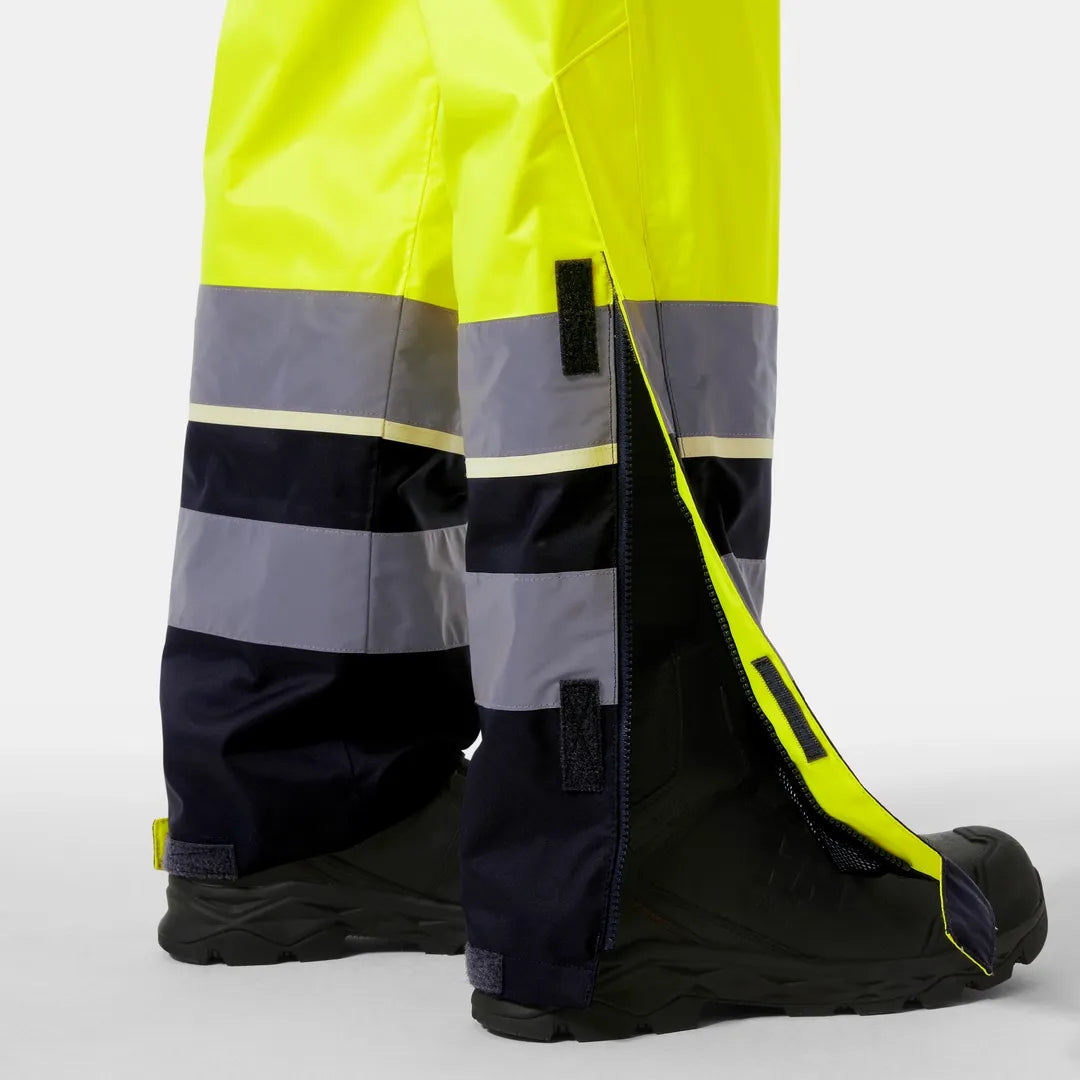 Helly Hansen Work Wear - 71187_369_feature2 - Onbody-W25-Winter 2025-FW25-Hivis-UC-ME