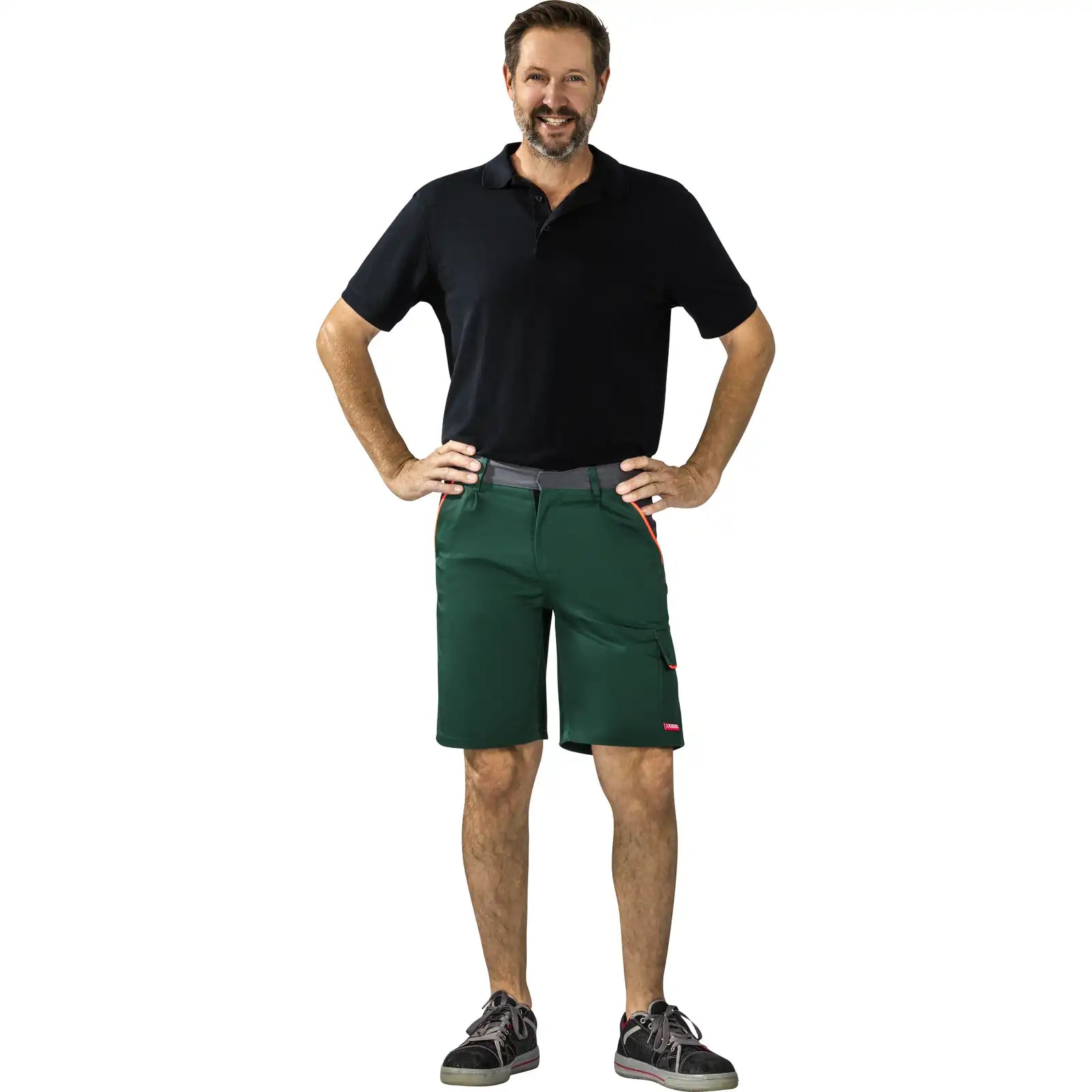 Planam Visline Shorts grün/orange/schiefer XS grün/orange/schiefer - Produktbild mit Model