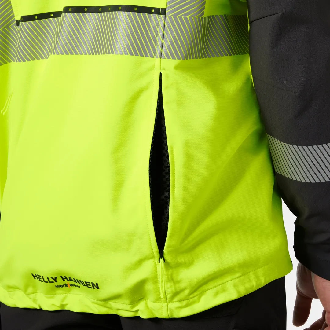 Helly Hansen Work Wear - 77203_369_feature4 - Onbody-W25-Winter 2025-FW25-ICU-Hivis