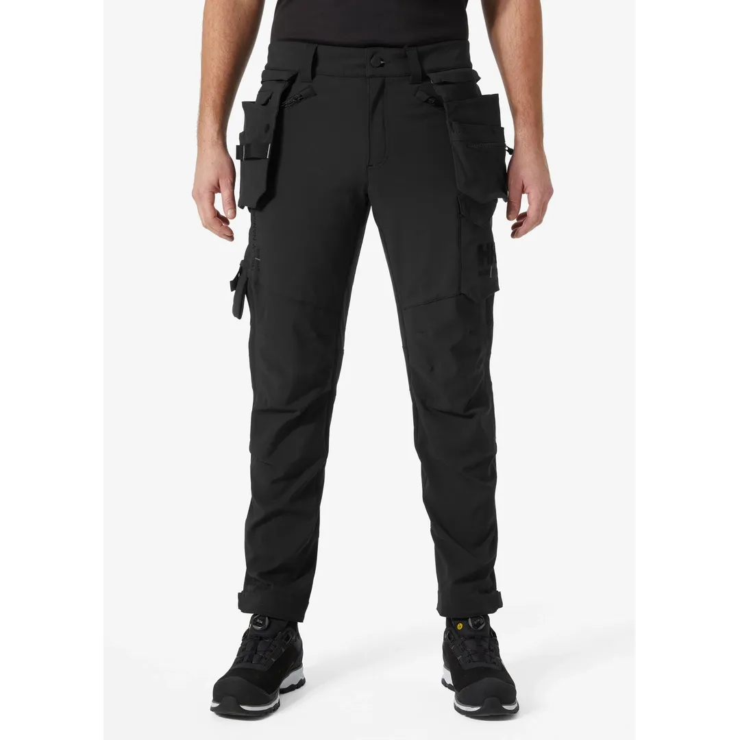 Helly Hansen Work Wear - 77563_990_onbody1 - Onbody-W23-Winter 2023-FW23-Magni-Tradesmen