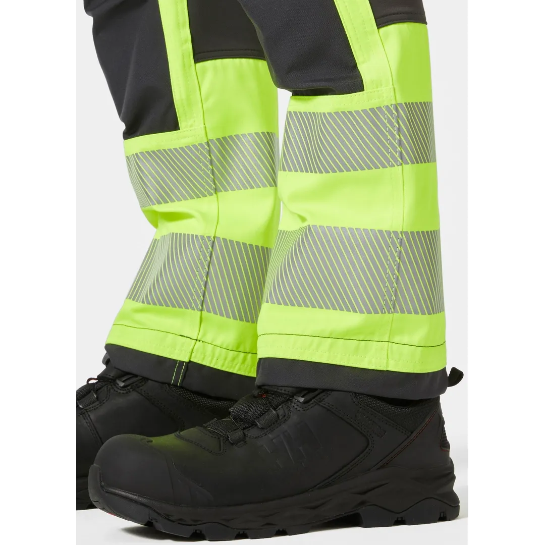 Helly Hansen Work Wear - 77471_369_feature4 - Onbody-S24-Summer 2024-Hivis