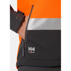 Helly Hansen Work Wear - 74095_269_feature3 - Onbody-S24-Summer 2024-Hivis