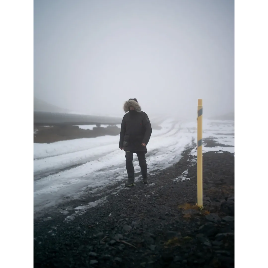 Helly Hansen Work Wear - DSC00696 - Winter 2020-Action-Tradesmen