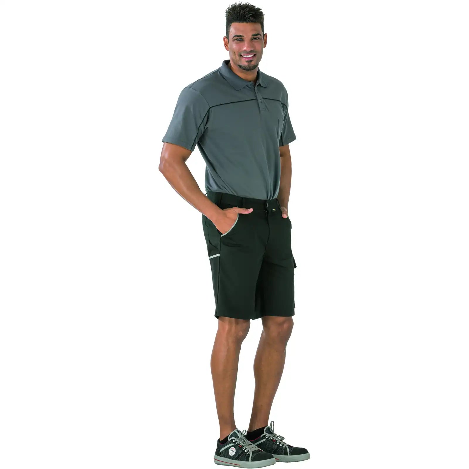 Planam Canvas 320 Shorts schwarz/schwarz S schwarz/schwarz - Produktbild mit Model