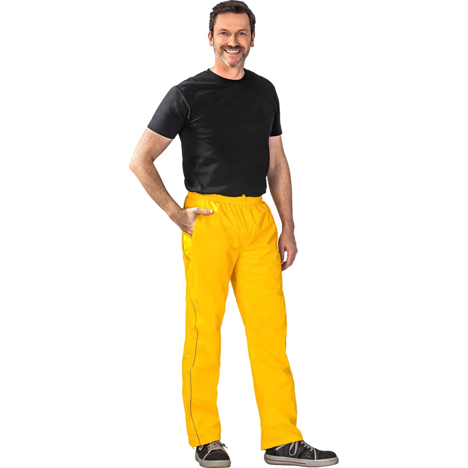 Planam Outdoor Monsun Hose gelb S gelb - Produktbild mit Model