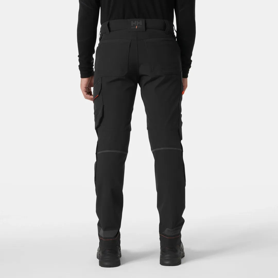 Helly Hansen Work Wear - 77582_990_onbody2 - Onbody-S25-Summer 2025-Trades-Kensington