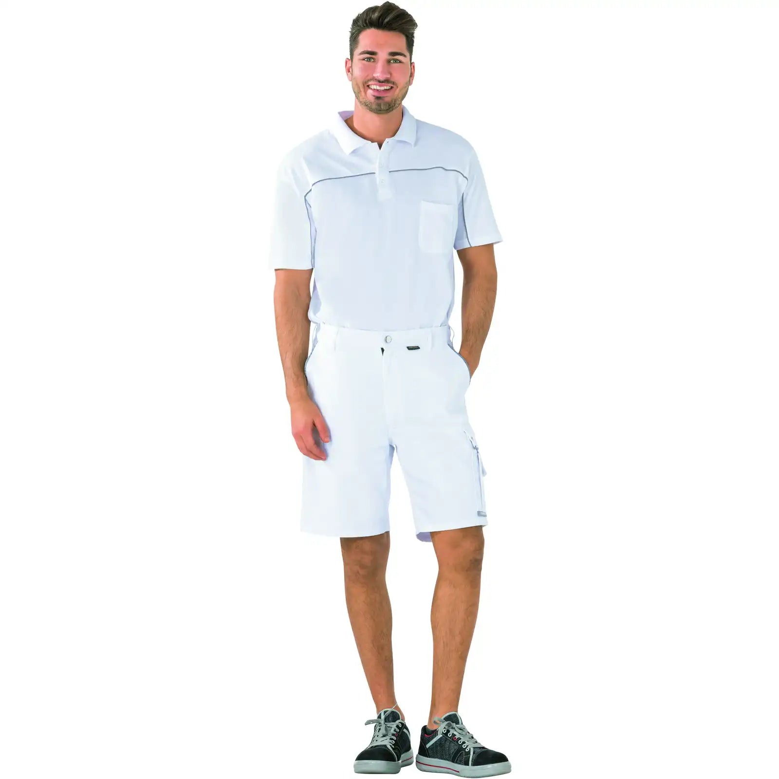 Planam Canvas 320 Shorts reinweiß/reinweiß S reinweiß/reinweiß - Produktbild mit Model