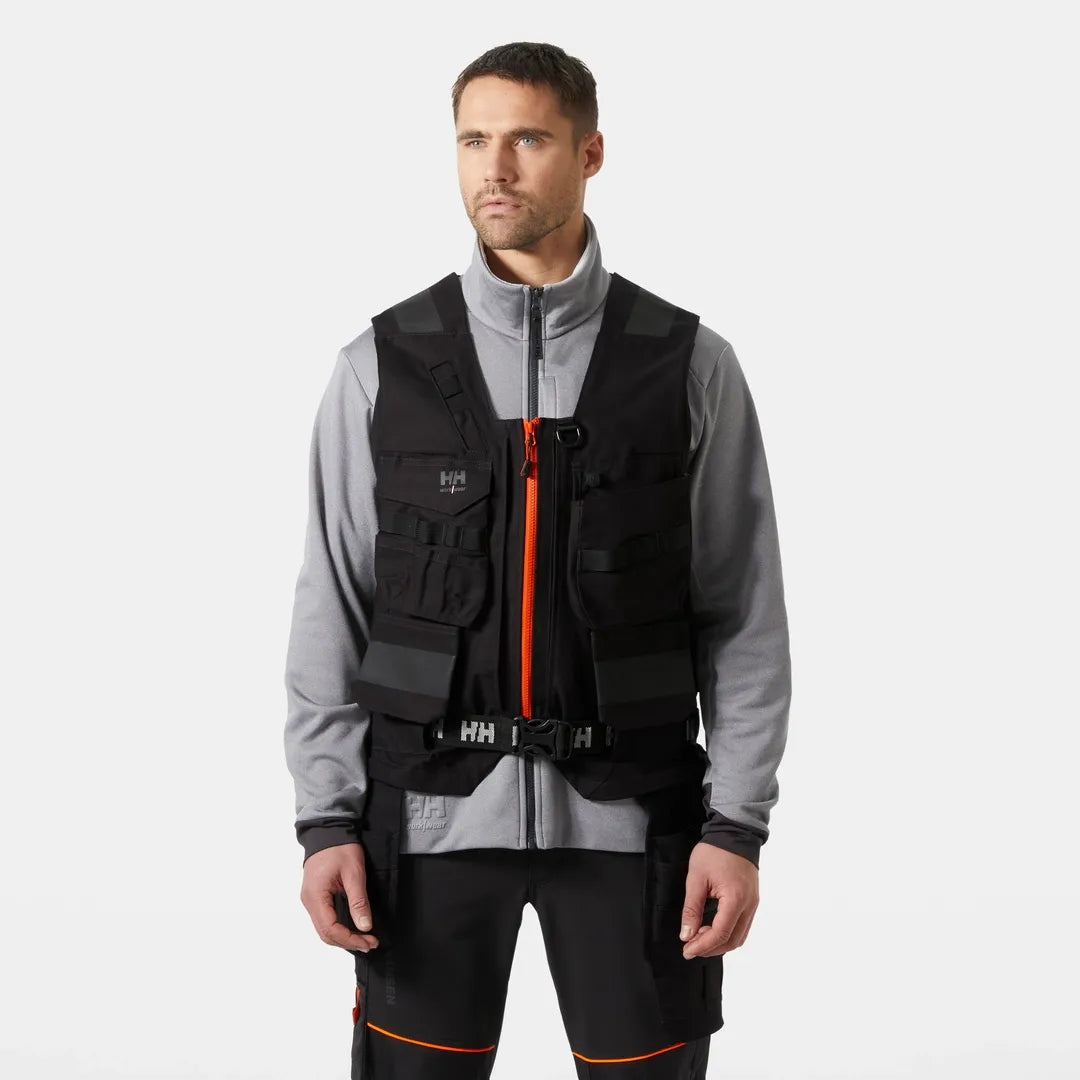 Helly Hansen Work Wear - 77140_990_onbody1 - Onbody-W25-Winter 2025-FW25-Trades-Chelsea Evo