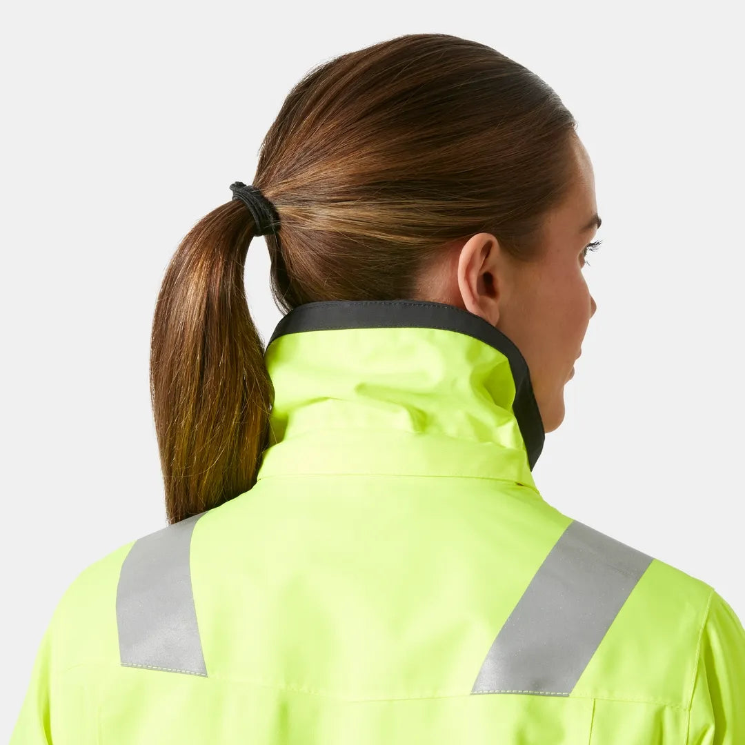 Helly Hansen Work Wear - 71294_369_feature2 - Onbody-W25-Winter 2025-FW25-Hivis-Alna