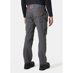 Helly Hansen Work Wear - 77441_970_onbody2 - Summer 2024-Onbody-Trades-S24-Tradesmen
