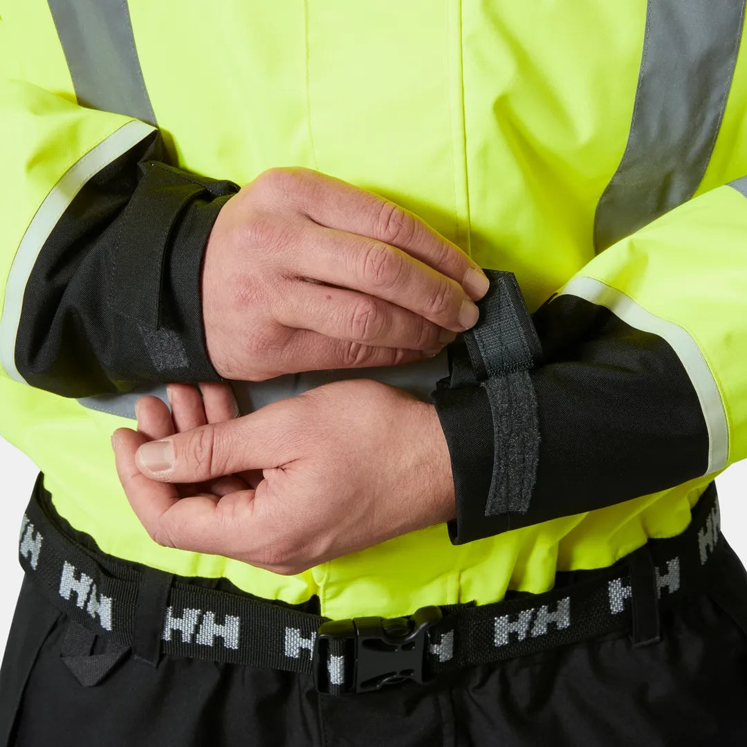 Helly Hansen Work Wear - 71555_369_feature5 - Onbody-W25-Winter 2025-FW25-Hivis-UC-ME