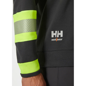 Helly Hansen Work Wear - 79272_369_feature1 - Onbody-S24-Summer 2024-Hivis