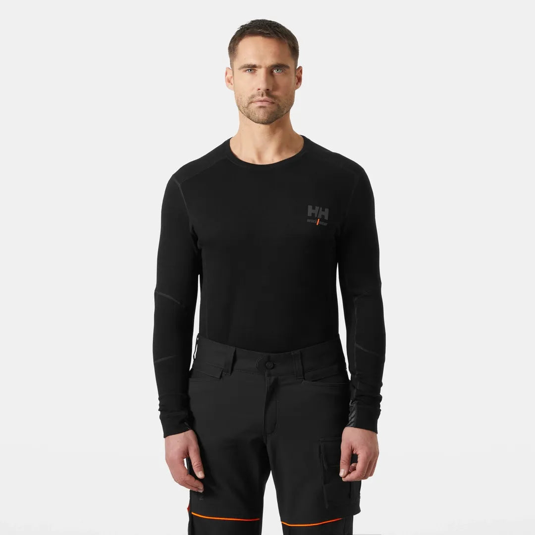 Helly Hansen Work Wear - 75106_990_onbody1 - Onbody-W25-Winter 2025-FW25-Baselayer