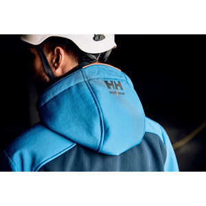 Helly Hansen Work Wear - Men Outfit 3_244 - Trades-Oxford-W24-Winter 2024-Action