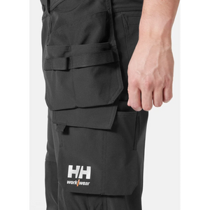 Helly Hansen Work Wear - 77427_269_feature1 - Onbody -W23-Winter 2023-Alna-Hivis