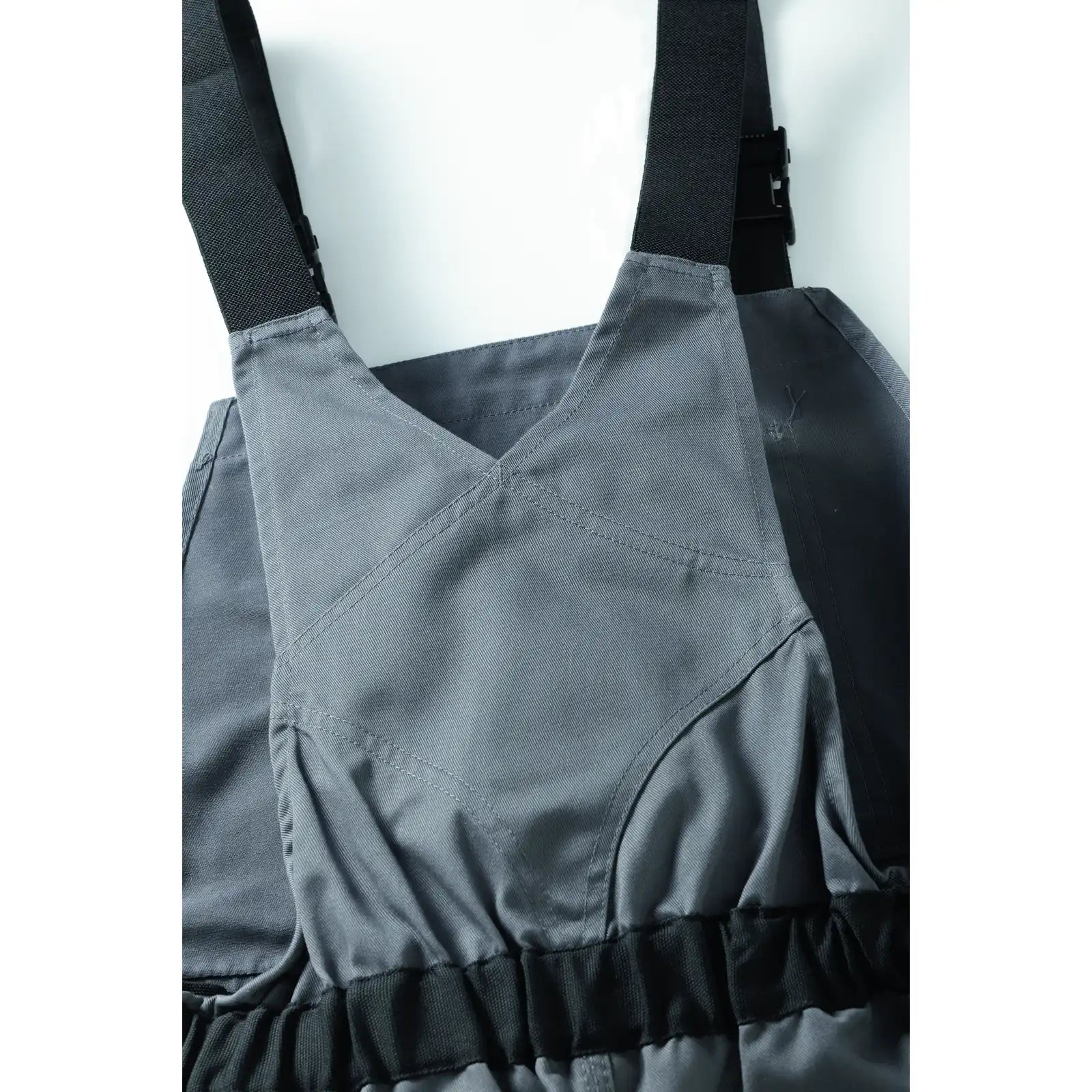 Planam Highline Latzhose rot/schiefer/schwarz 102 rot/schiefer/schwarz - Extra Detailbild