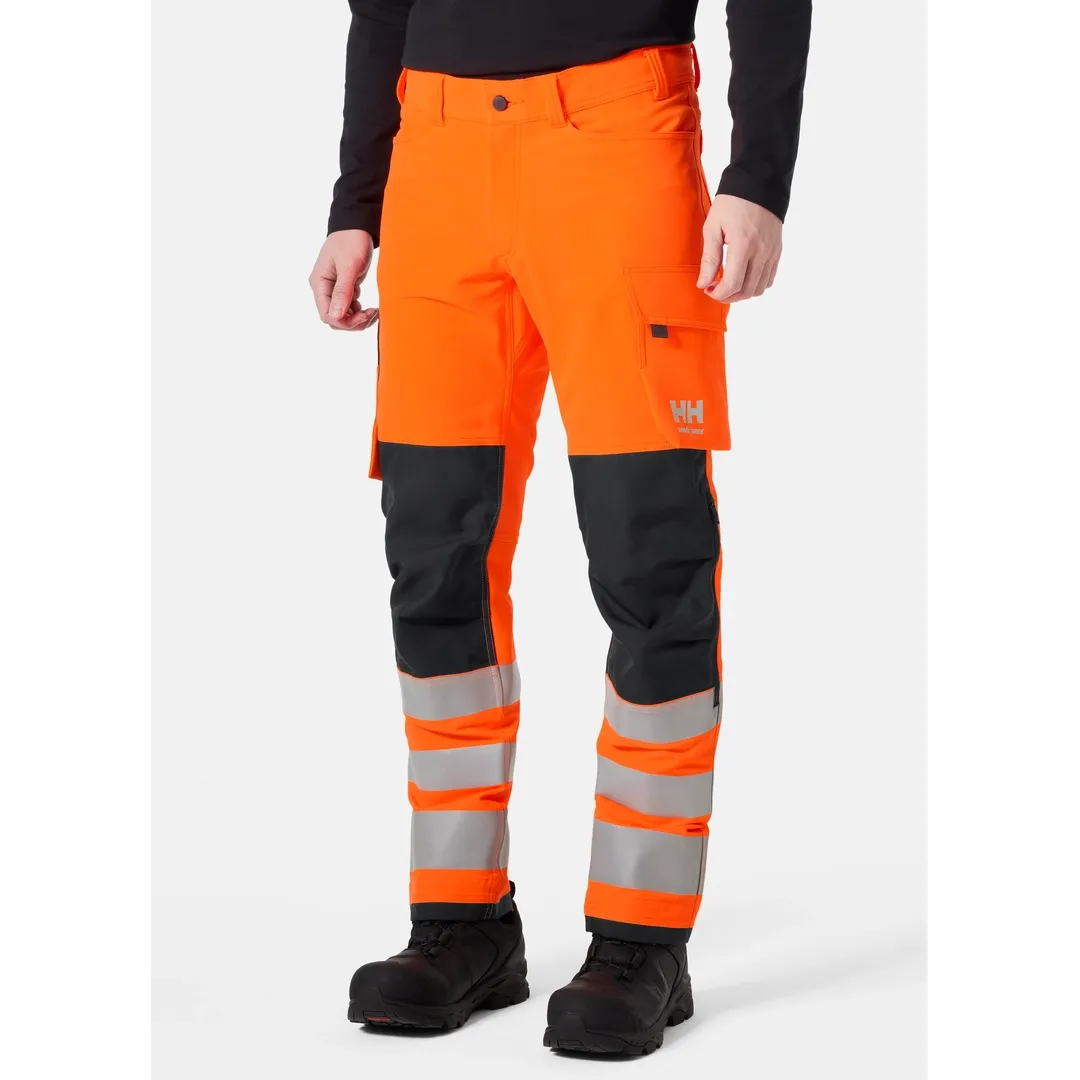 Helly Hansen Work Wear - 77430_269_onbody1 - Onbody -W23-Winter 2023-Alna-Hivis