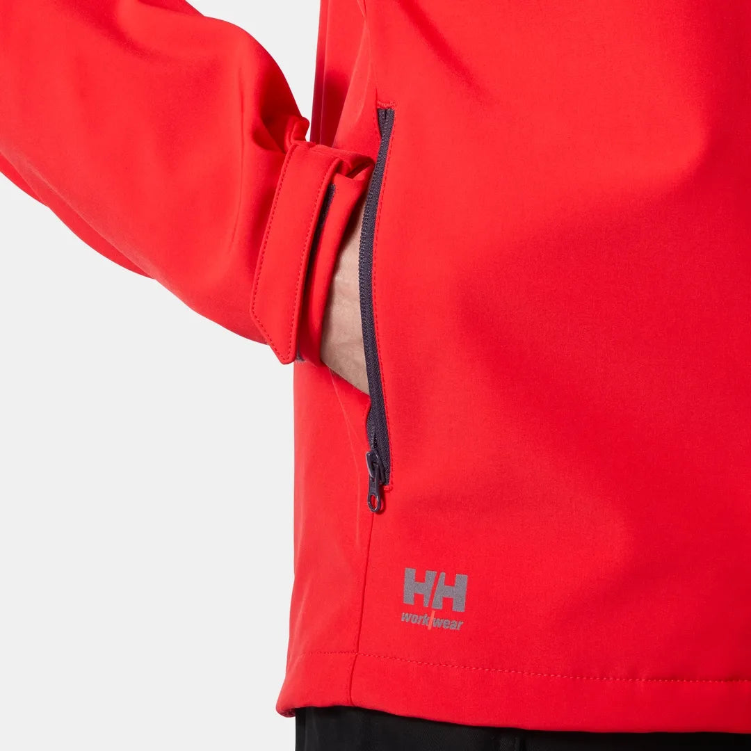 Helly Hansen Work Wear - 74085_229_feature1 - Onbody-W25-Winter 2025-FW25-Trades-Manchester