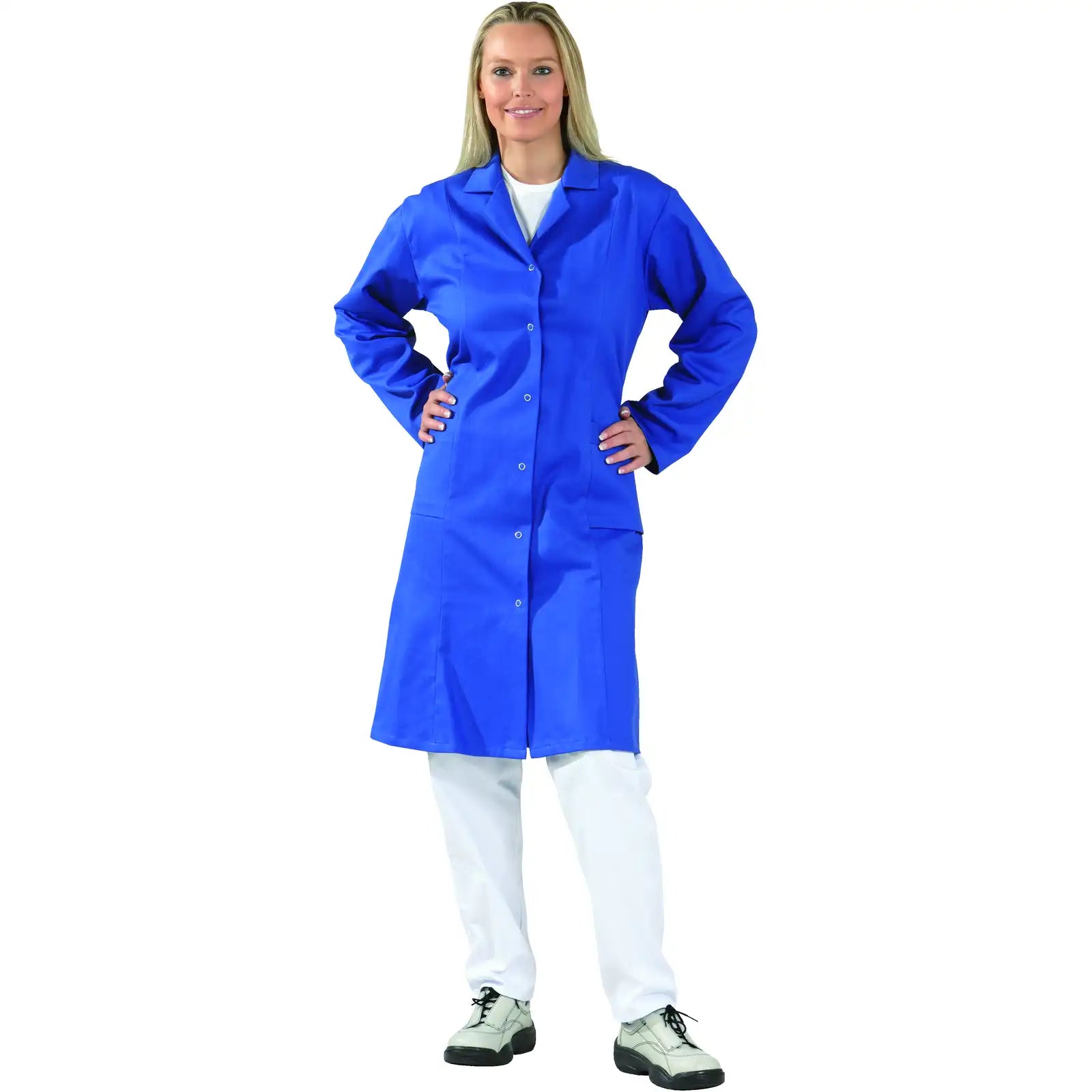 Planam Damen Mantel Baumwolle Langarm kornblumenblau 36 kornblumenblau - Produktbild mit Model