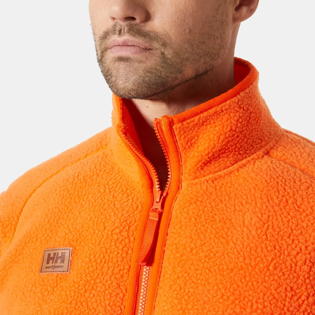 Helly Hansen Work Wear - 72180_290_feature2 - Onbody-W25-Winter 2025-FW25-Heritage