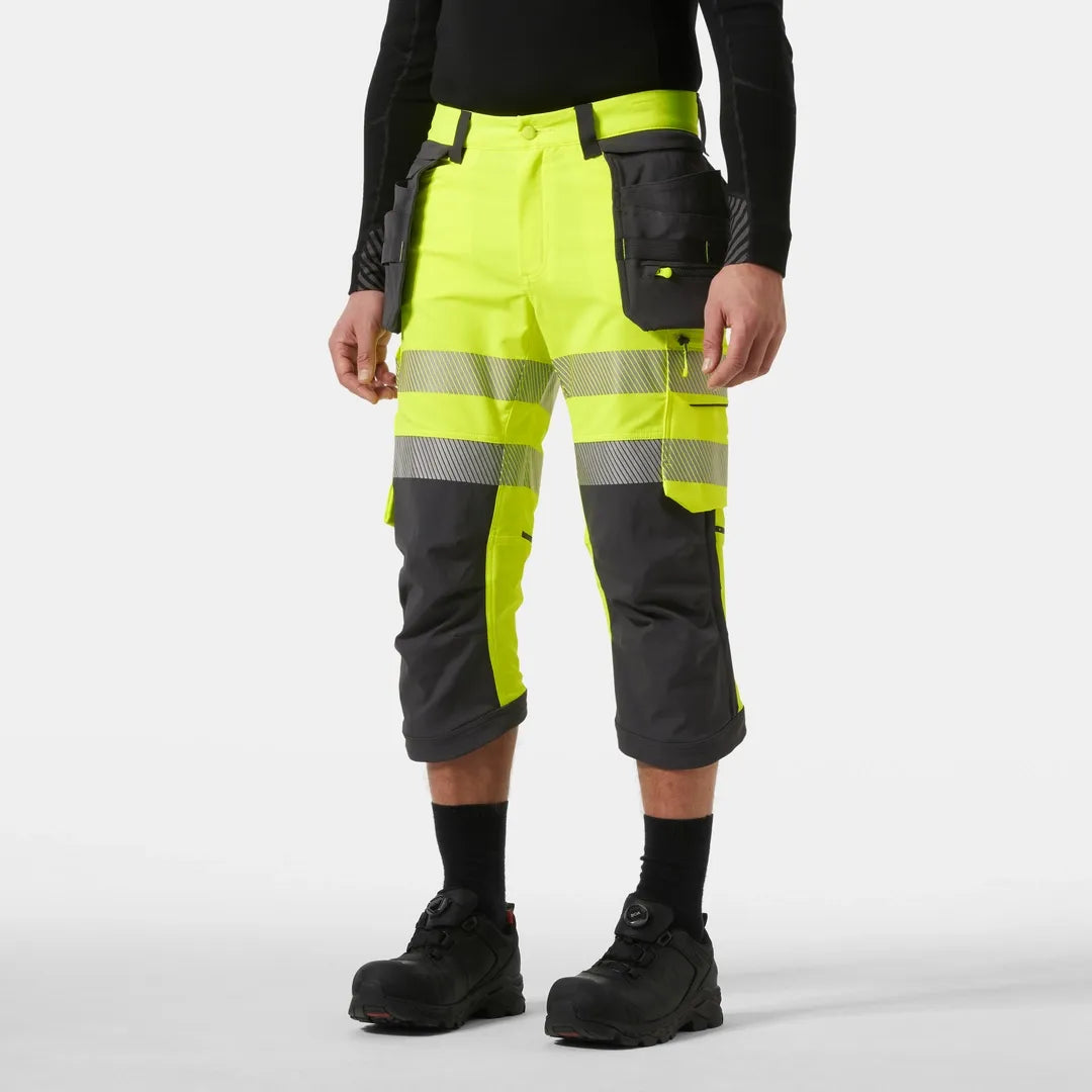 Helly Hansen Work Wear - 77502_369_onbody1 - Onbody-W25-Winter 2025-FW25-ICU-Hivis