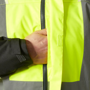 Helly Hansen Work Wear - 71355_369_feature4 - Onbody -W25-Winter 2025-FW25-Hivis-UC-ME
