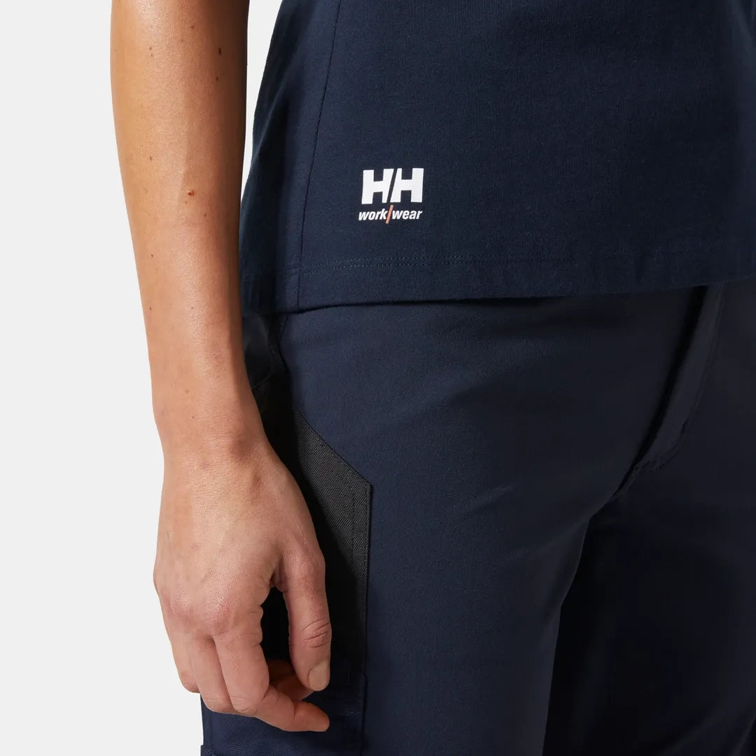 Helly Hansen Work Wear - 79163_590_feature1 - Onbody-W25-Winter 2025-FW25