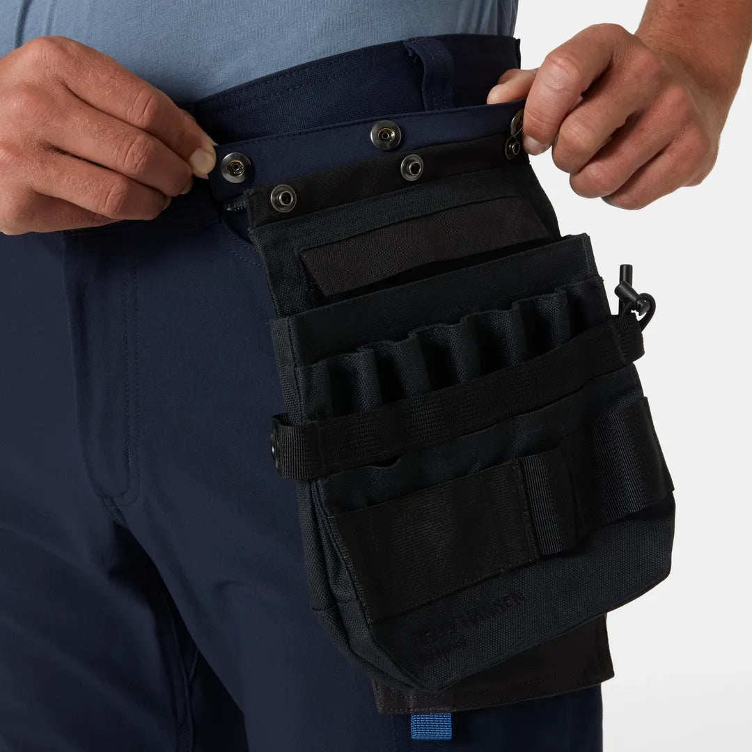 Helly Hansen Work Wear - 77395_599_feature3 - Onbody-S25-Summer 2025-Trades-Oxford