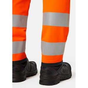 Helly Hansen Work Wear - 77433_269_feature2 - Onbody -W23-Winter 2023-Alna-Hivis