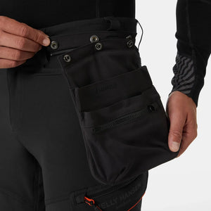 Helly Hansen Work Wear - 77582_990_feature5 - Onbody-S25-Summer 2025-Trades-Kensington