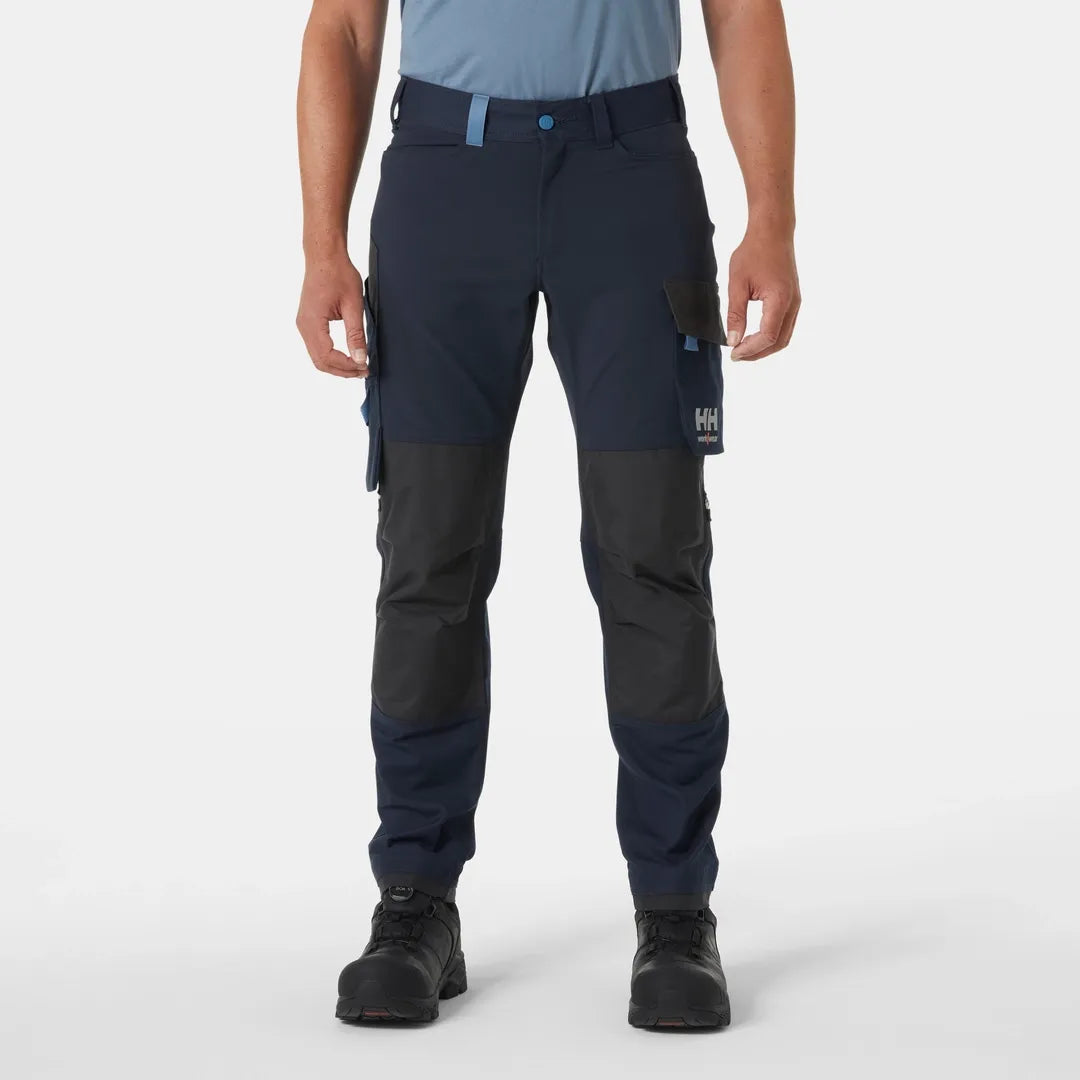Helly Hansen Work Wear - 77407_599_onbody1 - Onbody-Trades-S25-Oxford-W22