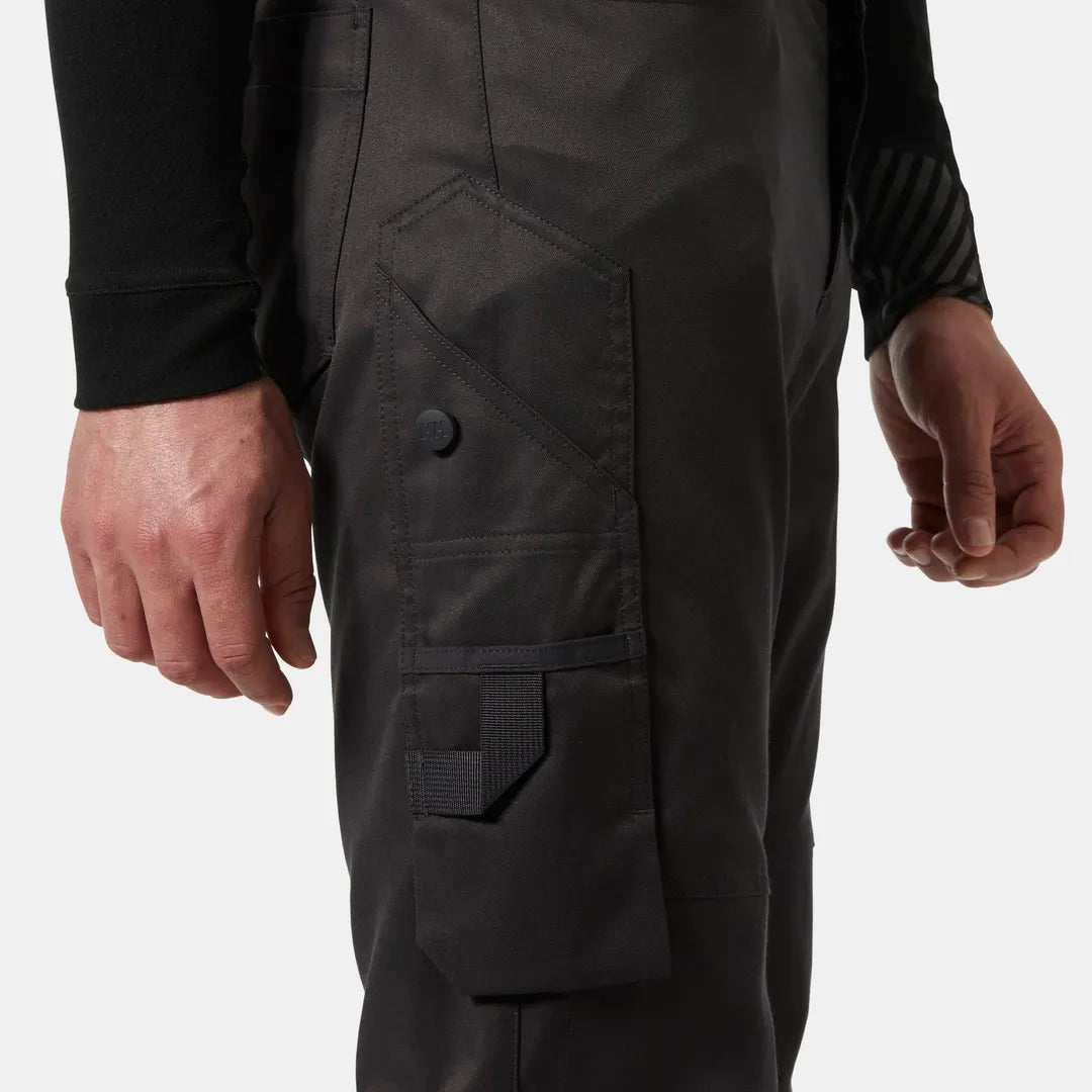 Helly Hansen Work Wear - 77513_169_feature1 - Onbody-W25-Winter 2025-FW25-Hivis-UC-ME