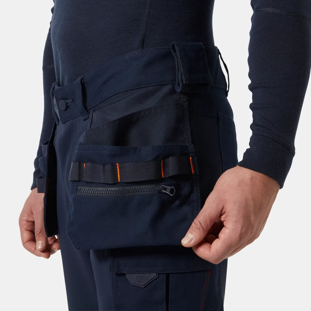 Helly Hansen Work Wear - 77447_992_feature2 - Onbody-W25-Winter 2025-FW25-Trades -Chelsea Evo