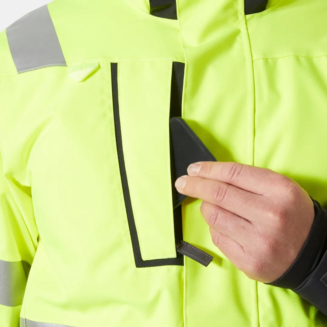 Helly Hansen Work Wear - 71694_369_feature3 - Onbody-W25-Winter 2025-FW25-Hivis-Alna