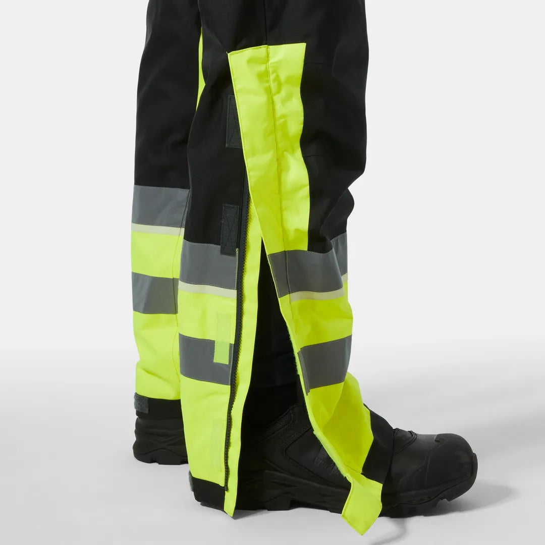 Helly Hansen Work Wear - 71555_369_feature6 - Onbody-W25-Winter 2025-FW25-Hivis-UC-ME