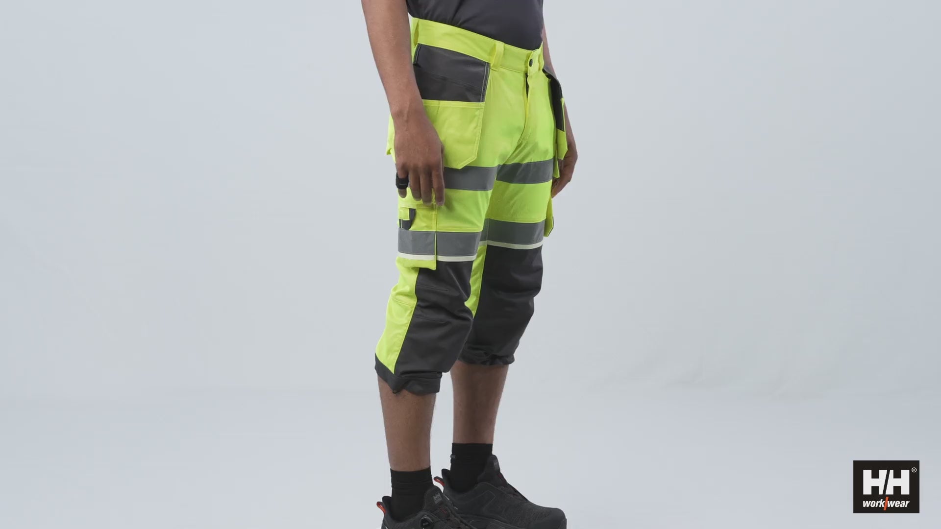Helly Hansen Work Wear - Film 10 - 77518 - UCME PIRATE PANT CL1 - Workwear-S23-Summer 2023-360 films-360