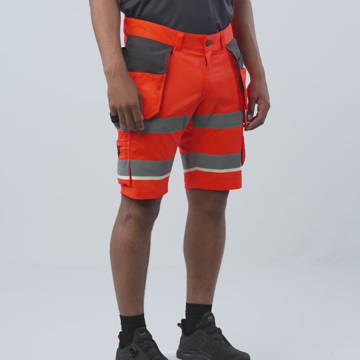 Helly Hansen Work Wear - Film 8 - 77516 -UCME CONS SHORTS CL1 - Workwear-S23-Summer 2023-360 films-360